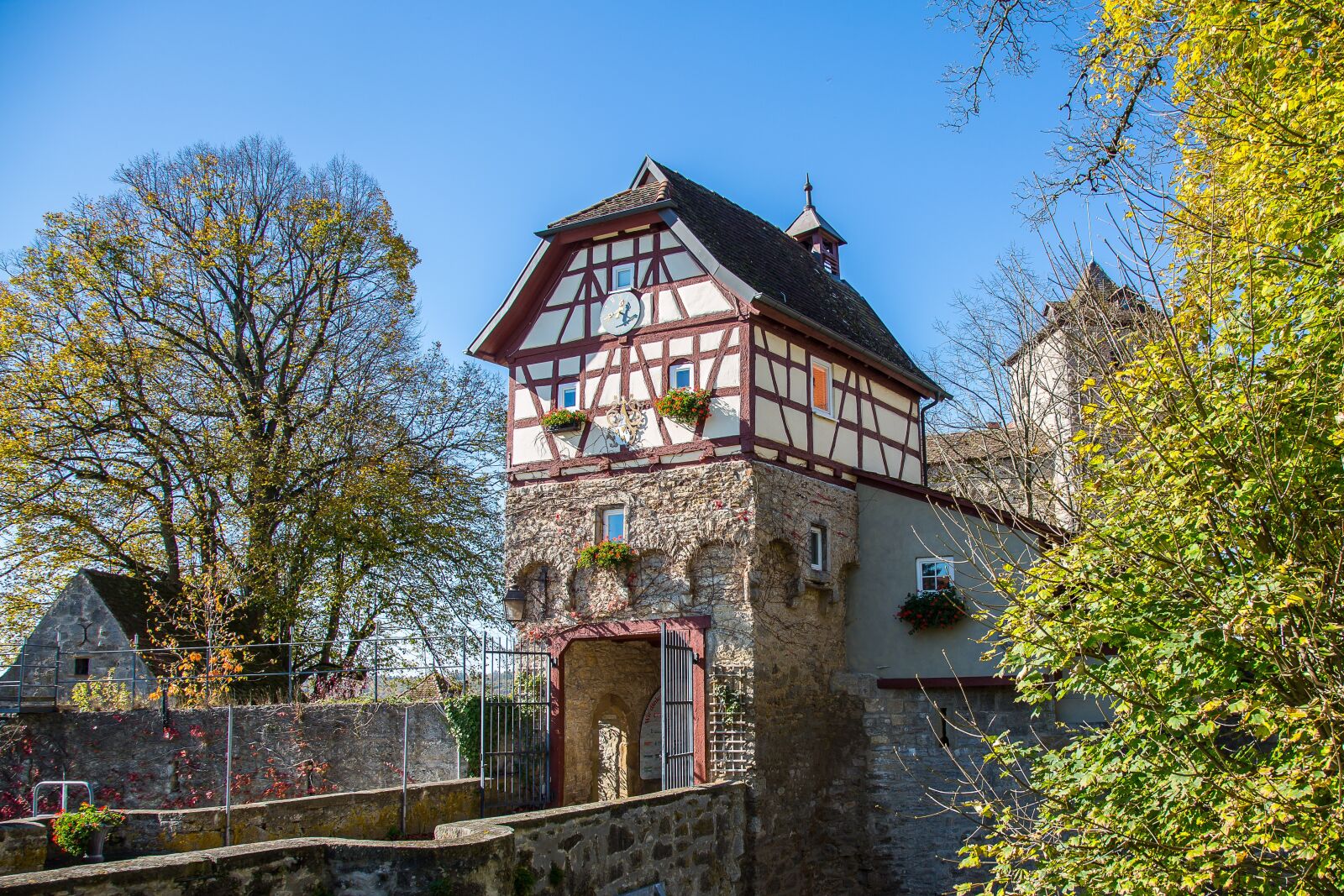 Canon EF 24-105mm F4L IS USM sample photo. Castle stetten, k nzelsau photography
