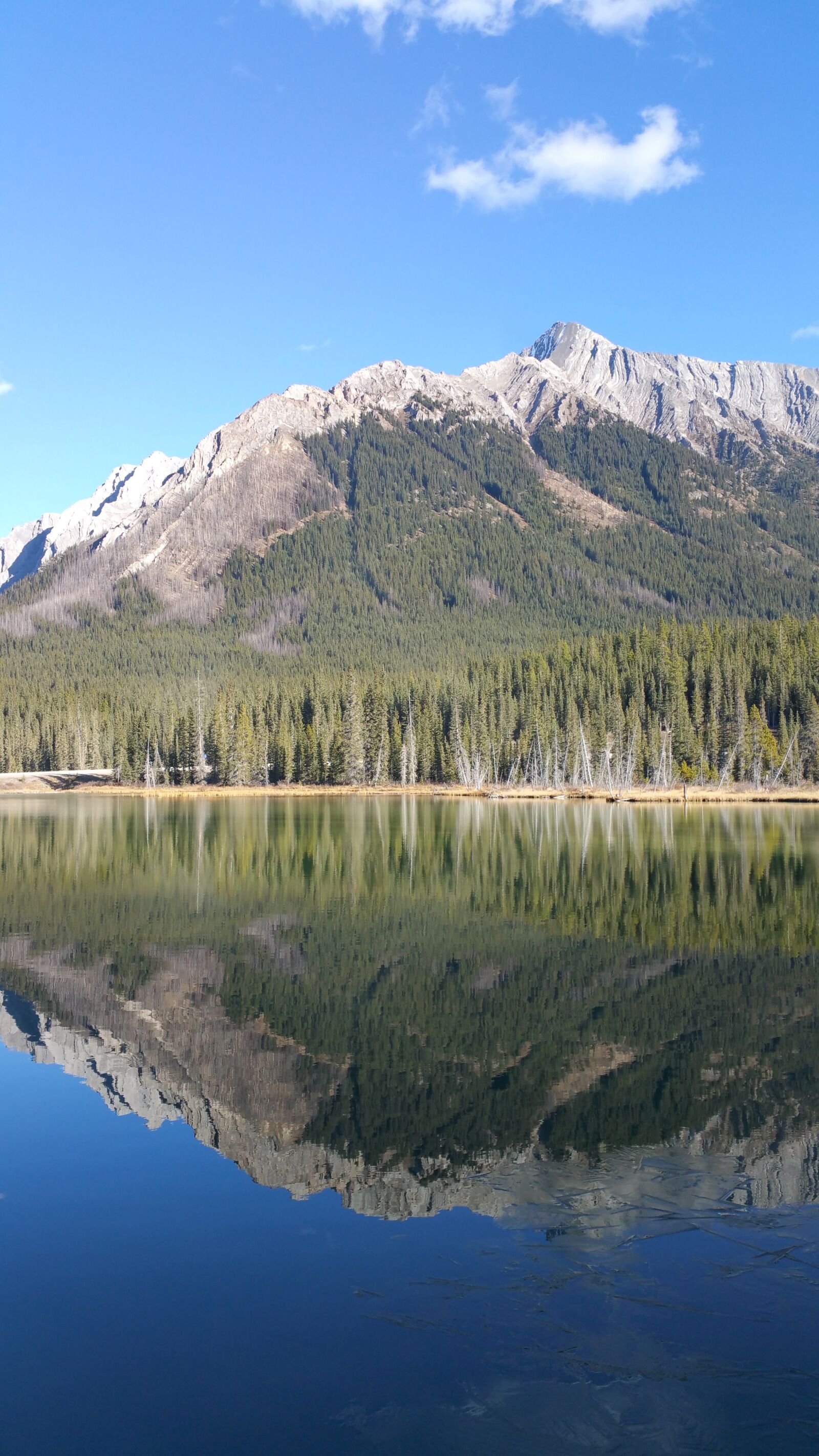 Samsung Galaxy Note4 sample photo. Mountain, lake, reflection photography