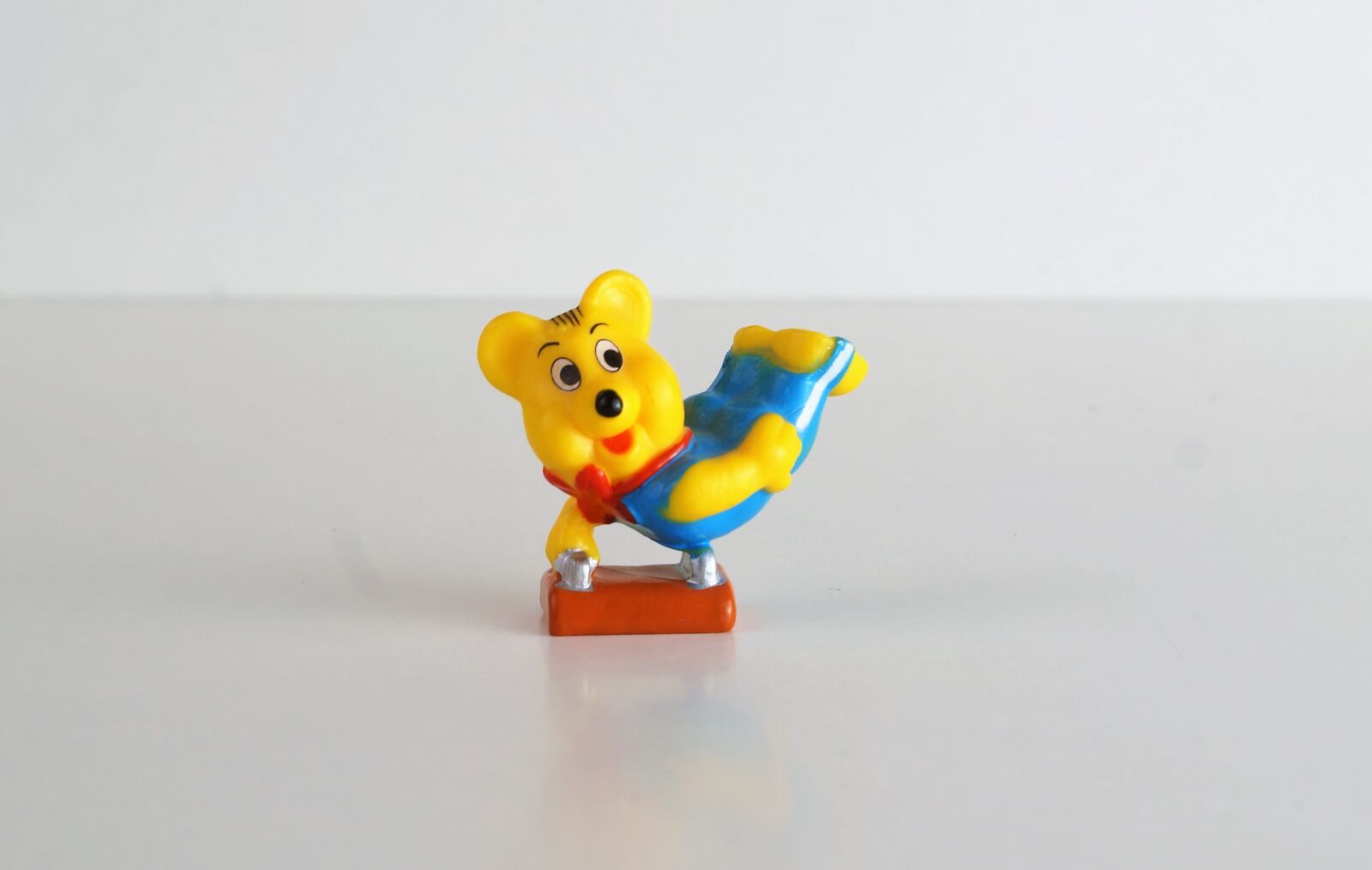 Sony DT 18-70mm F3.5-5.6 sample photo. Haribo, gummi bears, fruit photography