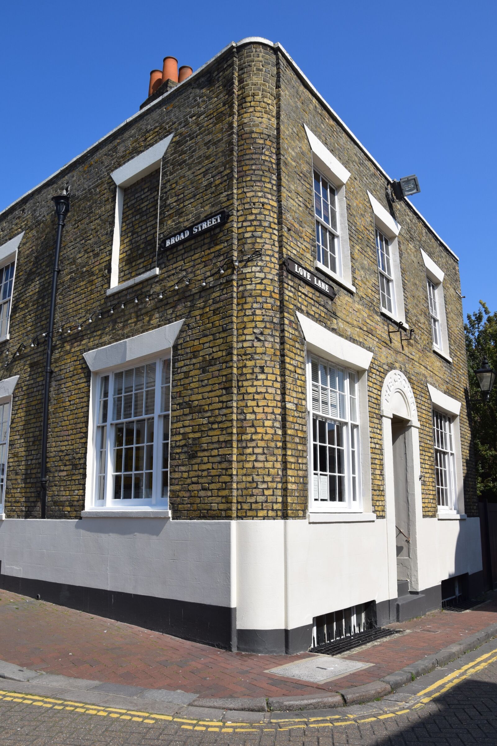 Nikon D3300 sample photo. Corner house, england, margate photography