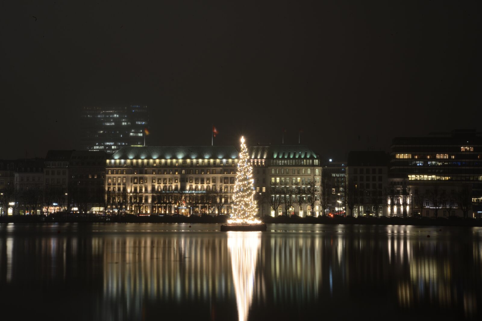 Nikon D800E sample photo. Alster at night, hamburg photography