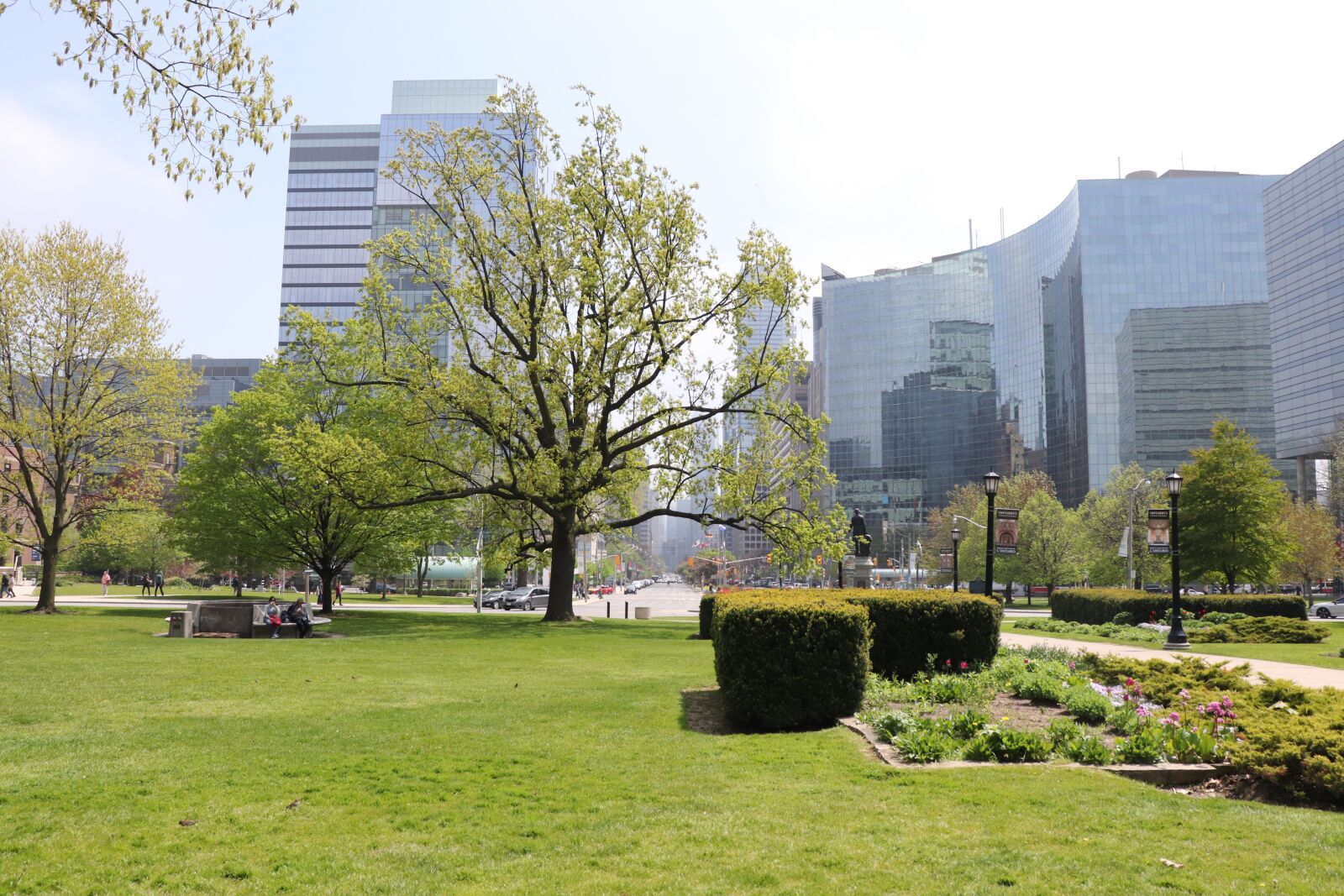 Canon EOS 200D (EOS Rebel SL2 / EOS Kiss X9) sample photo. Canada, toronto, architecture photography