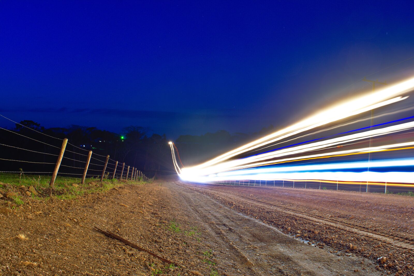 Nikon D7200 sample photo. Road, fence, rural photography