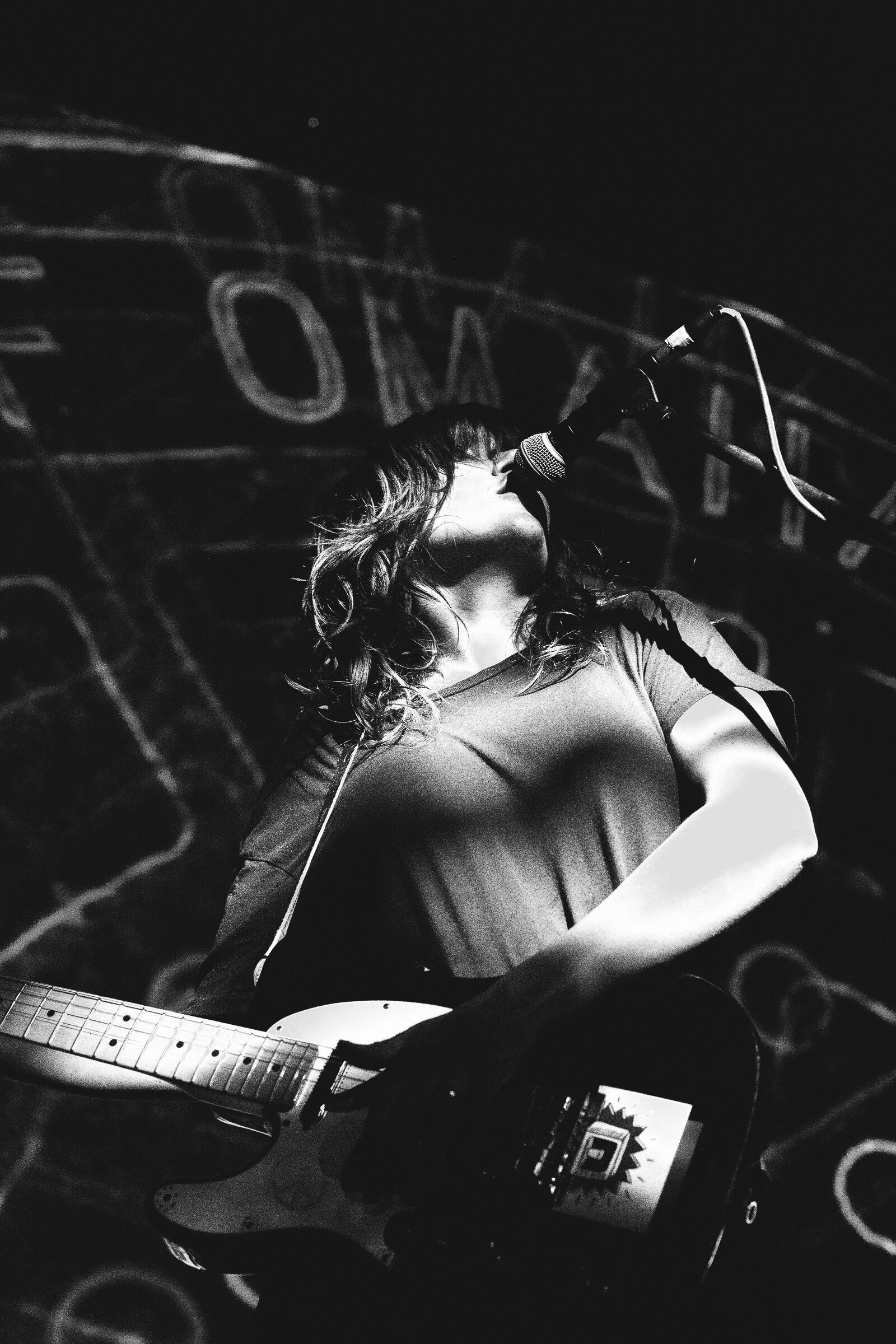 Canon EF 50mm F1.4 USM sample photo. Barnett, concert, courtney photography