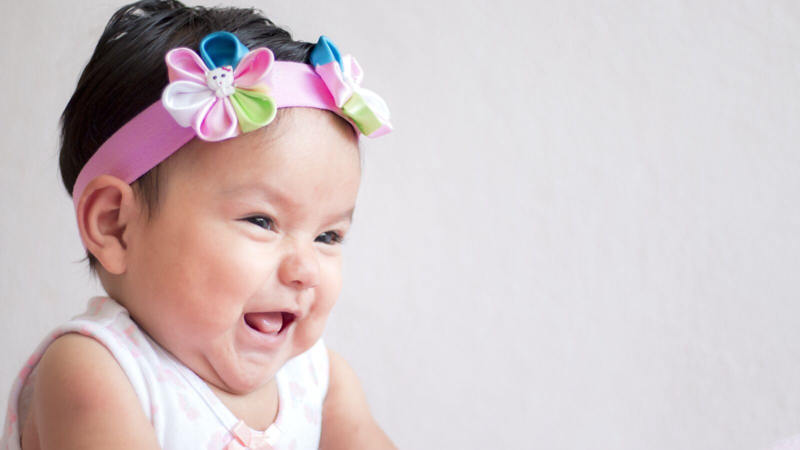 Canon EOS 70D + Canon EF 50mm F1.8 STM sample photo. Baby, girl, child photography