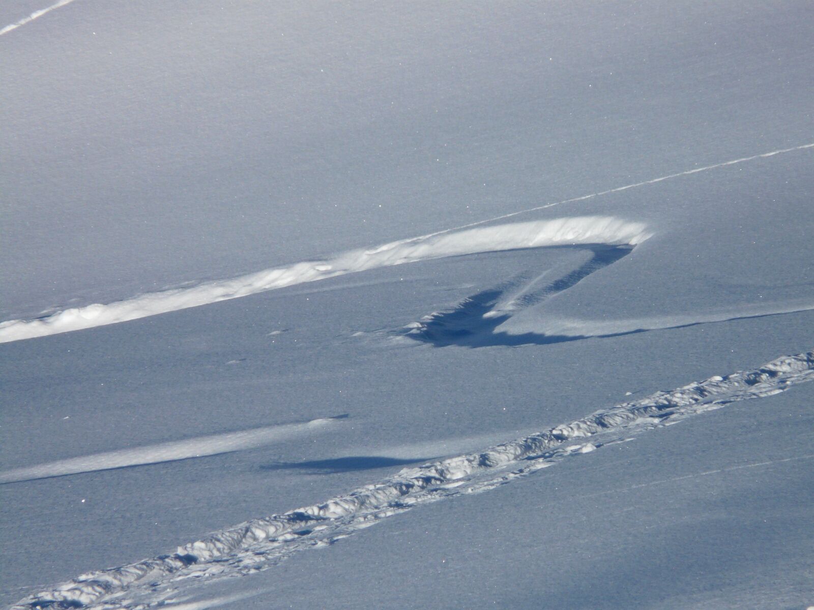 Panasonic DMC-FZ18 sample photo. Skiing, departure, wag photography