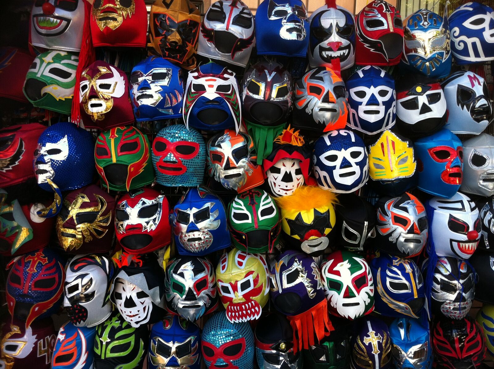 Apple iPhone 4 sample photo. Masks, mexican photography