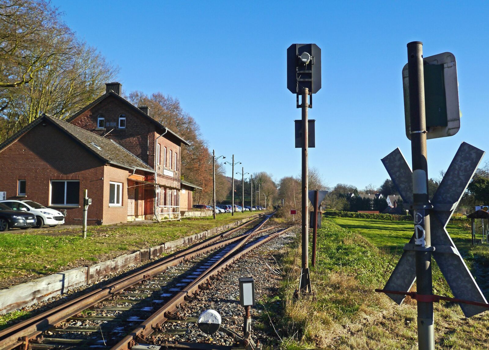 Panasonic Lumix DMC-GX1 sample photo. Railroad, train station, traffic photography