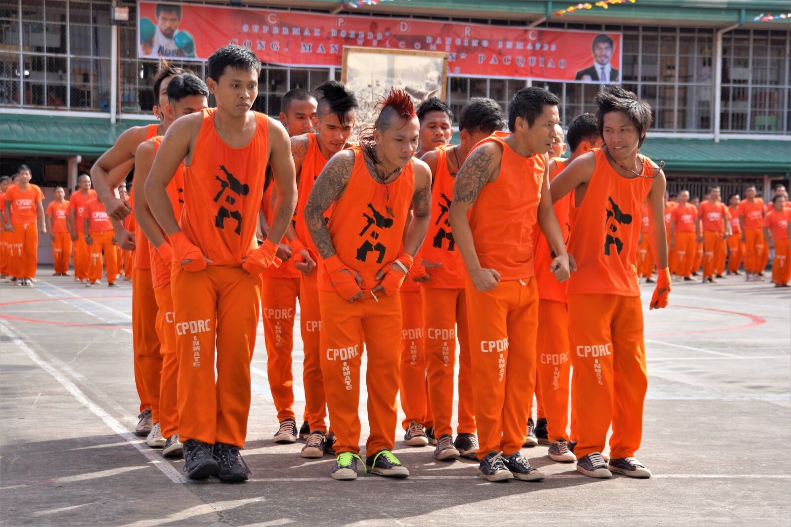 Sony Alpha NEX-7 sample photo. Filipino prisoners, dance, dancing photography