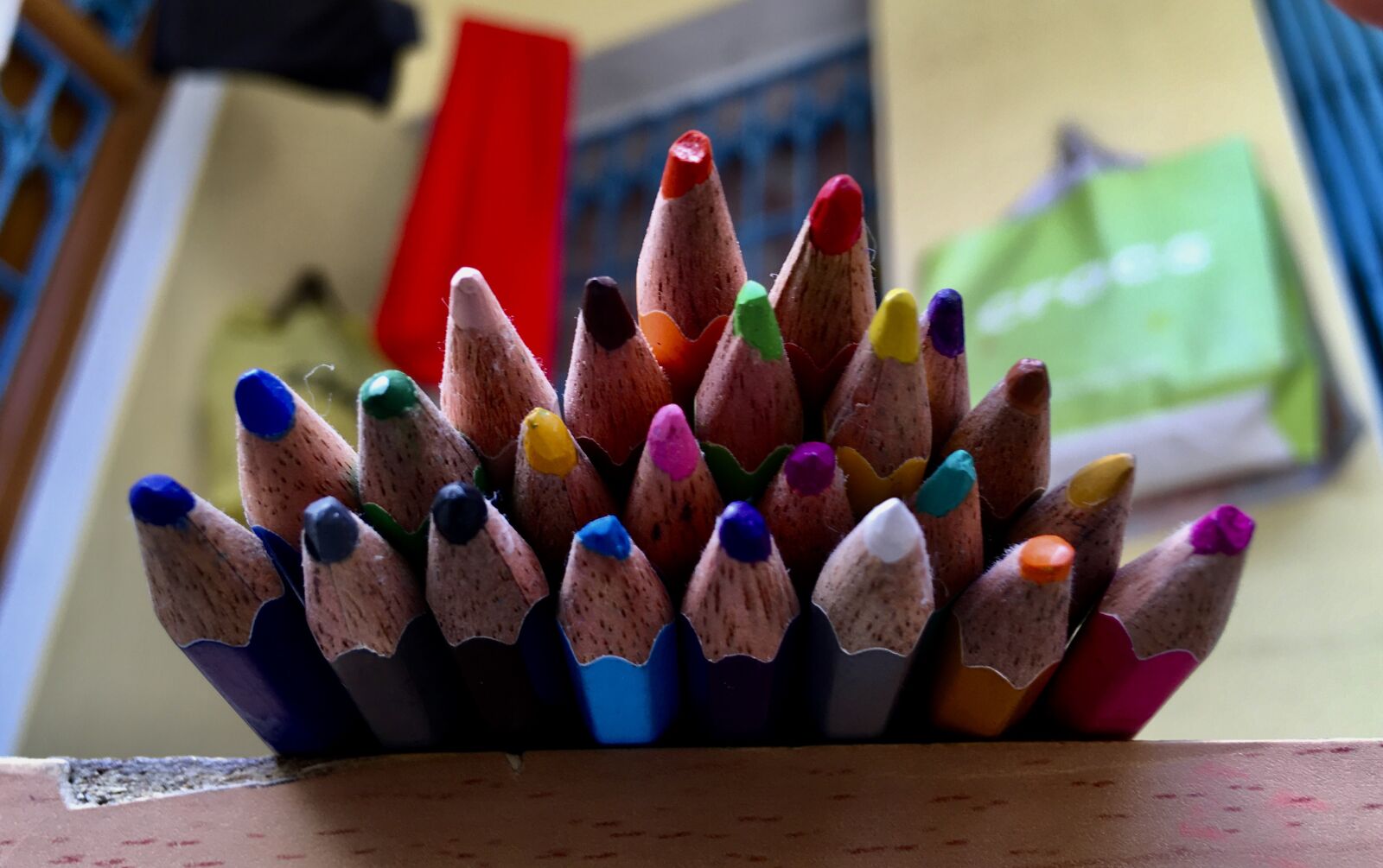 iPhone SE back camera 4.15mm f/2.2 sample photo. Pencil, colour, colorful photography