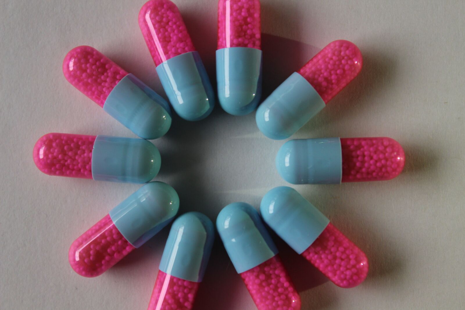 Canon EOS 600D (Rebel EOS T3i / EOS Kiss X5) sample photo. Medicine, pills, bless you photography