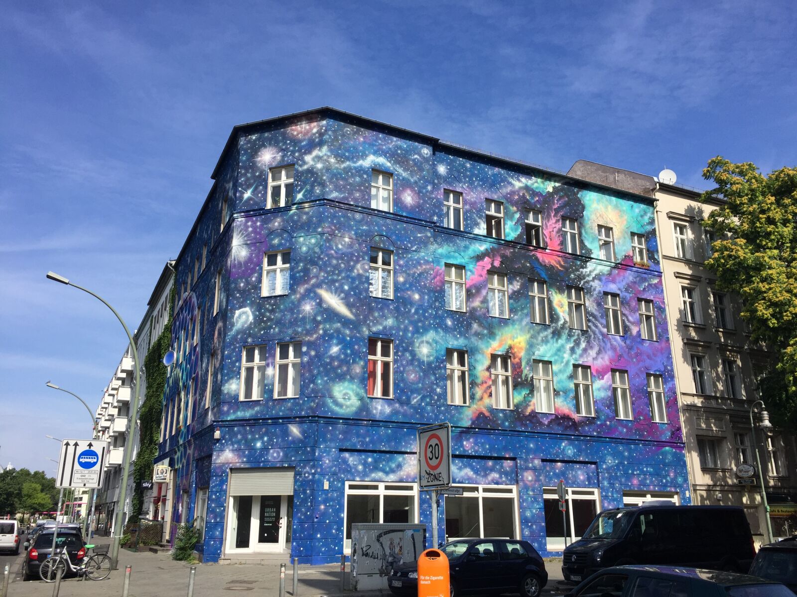 Apple iPhone 6 sample photo. Berlin, colorful, houses photography