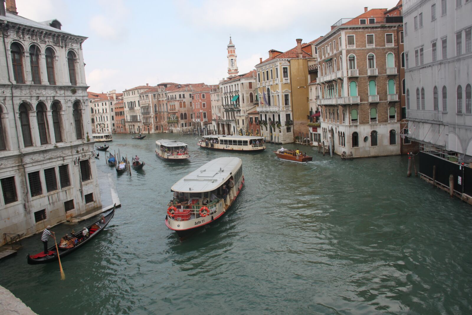 Canon EOS 500D (EOS Rebel T1i / EOS Kiss X3) sample photo. Venice, summer, tourism photography