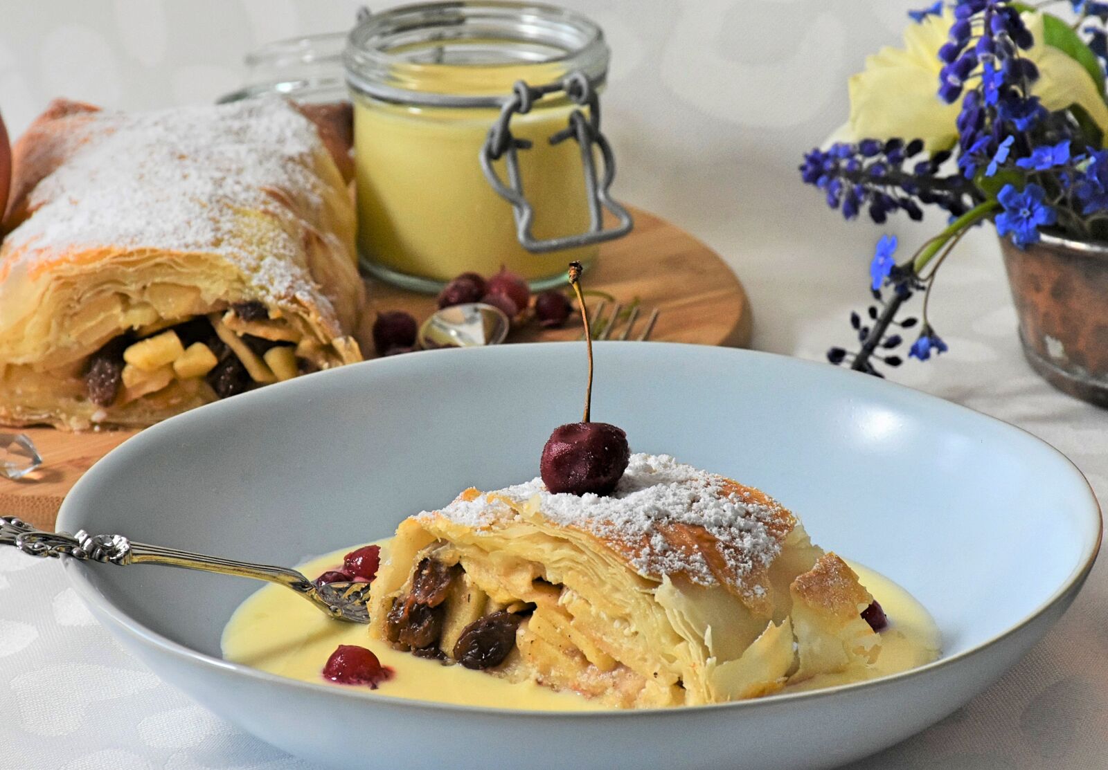 Nikon D7200 sample photo. Apple, apple strudel, fruit photography