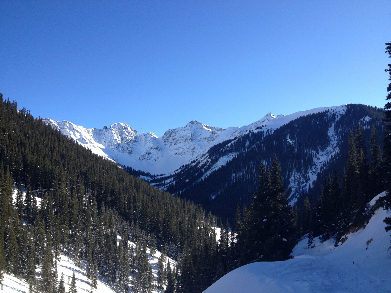 Apple iPhone 4S sample photo. Blue sky, mountains, winter photography