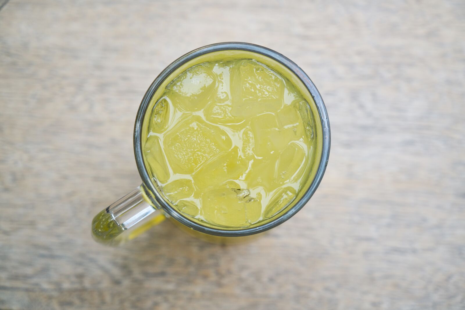 Sony a7R II sample photo. Lemonade, yellow, healthy photography