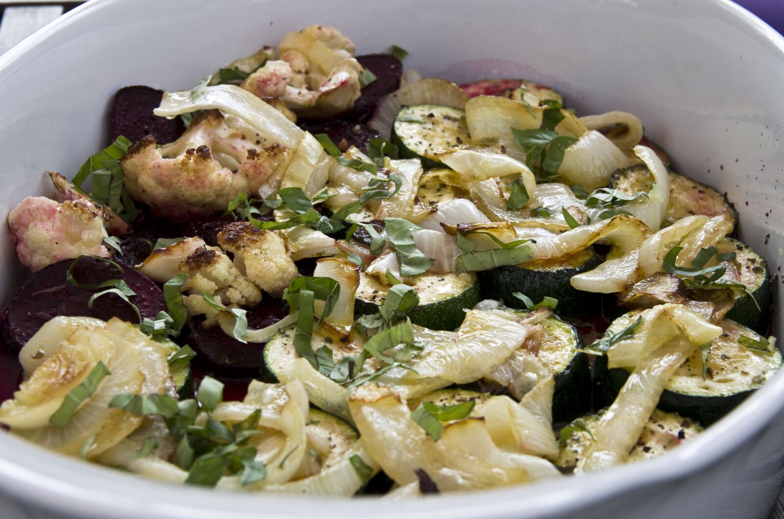 Pentax K-30 sample photo. Zucchini, cauliflower, beetroot photography
