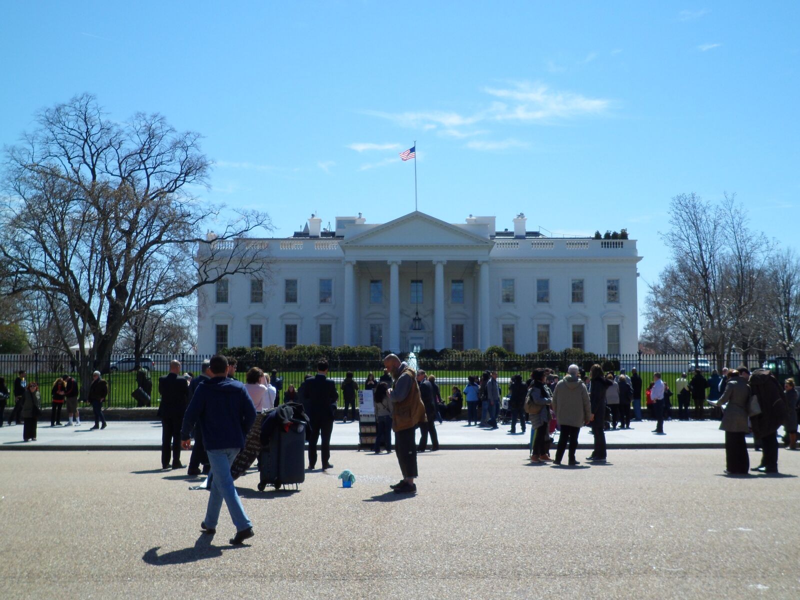 Samsung PL120,PL121 / VLUU PL120,PL121 sample photo. Casa blanca, estados unidos photography