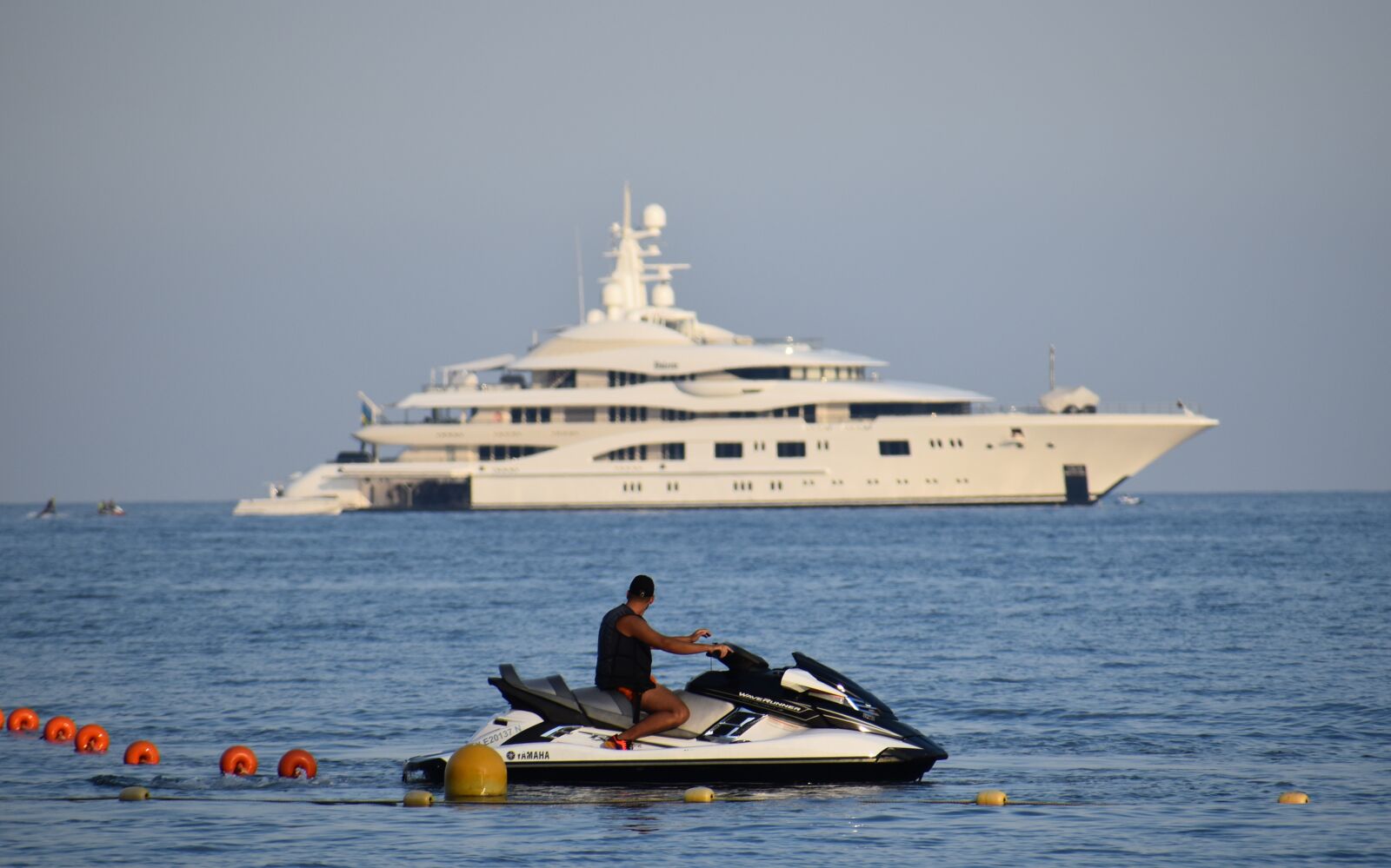 Nikon D5600 sample photo. Boat, admiration, envy photography
