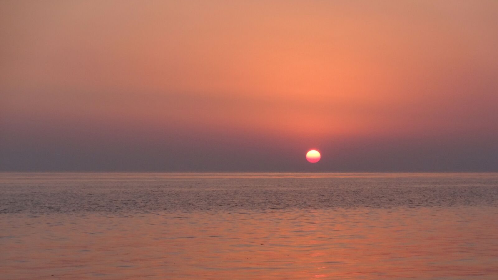 Sony Cyber-shot DSC-WX80 sample photo. Sea, sunset, reflection photography