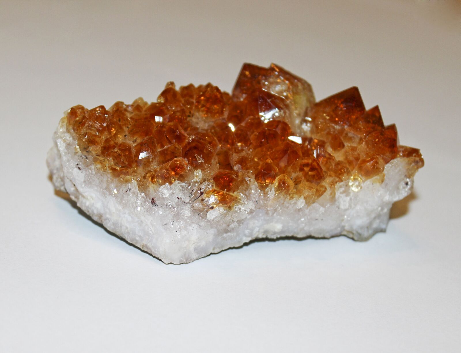 Canon EOS 600D (Rebel EOS T3i / EOS Kiss X5) sample photo. Gem, crystal, citrine photography