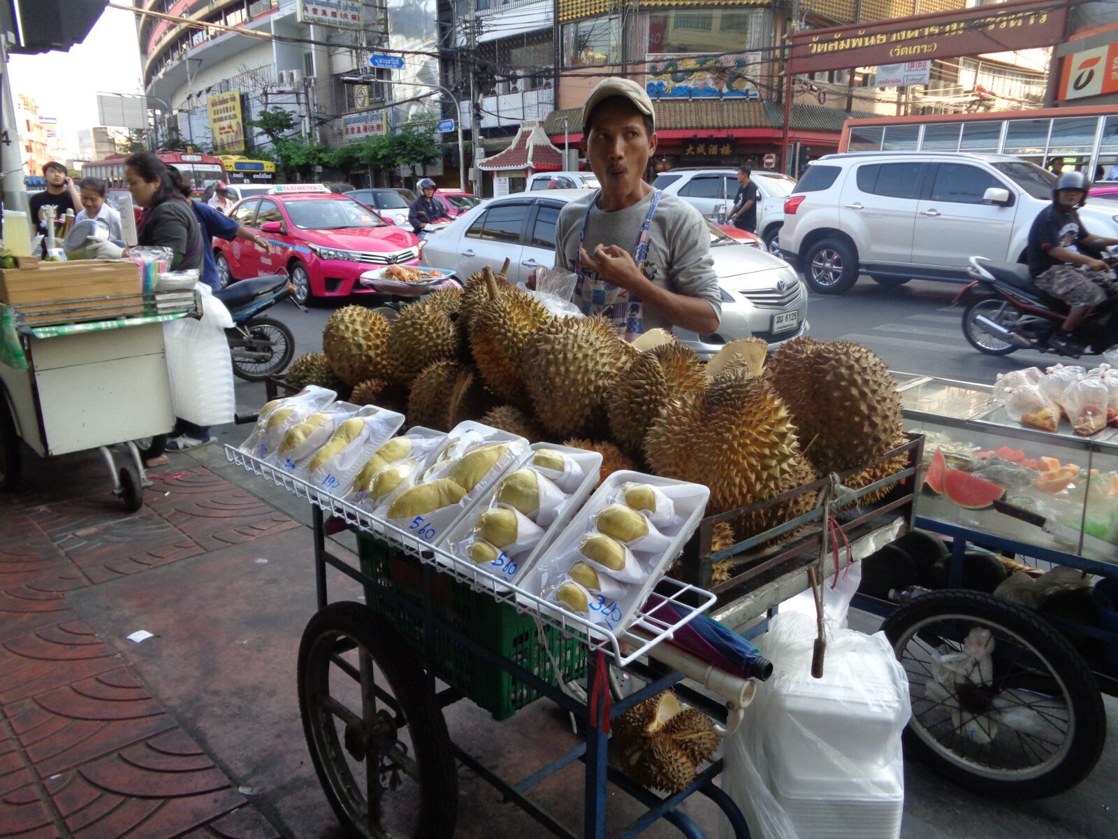 Sony Cyber-shot DSC-W830 sample photo. Thailand, bangkok, street photography