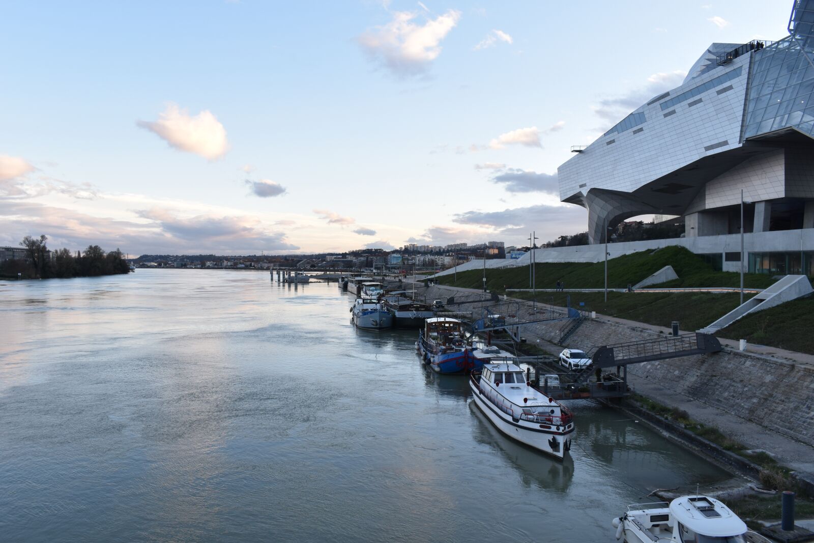 Nikon D3500 sample photo. Confluence, rhone, barge photography