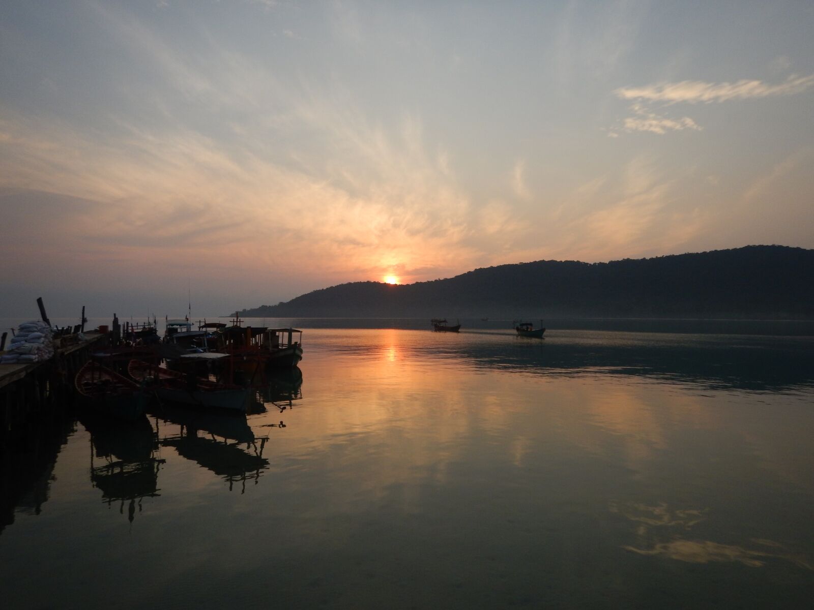 Nikon Coolpix AW130 sample photo. Sun, sunset, sea photography