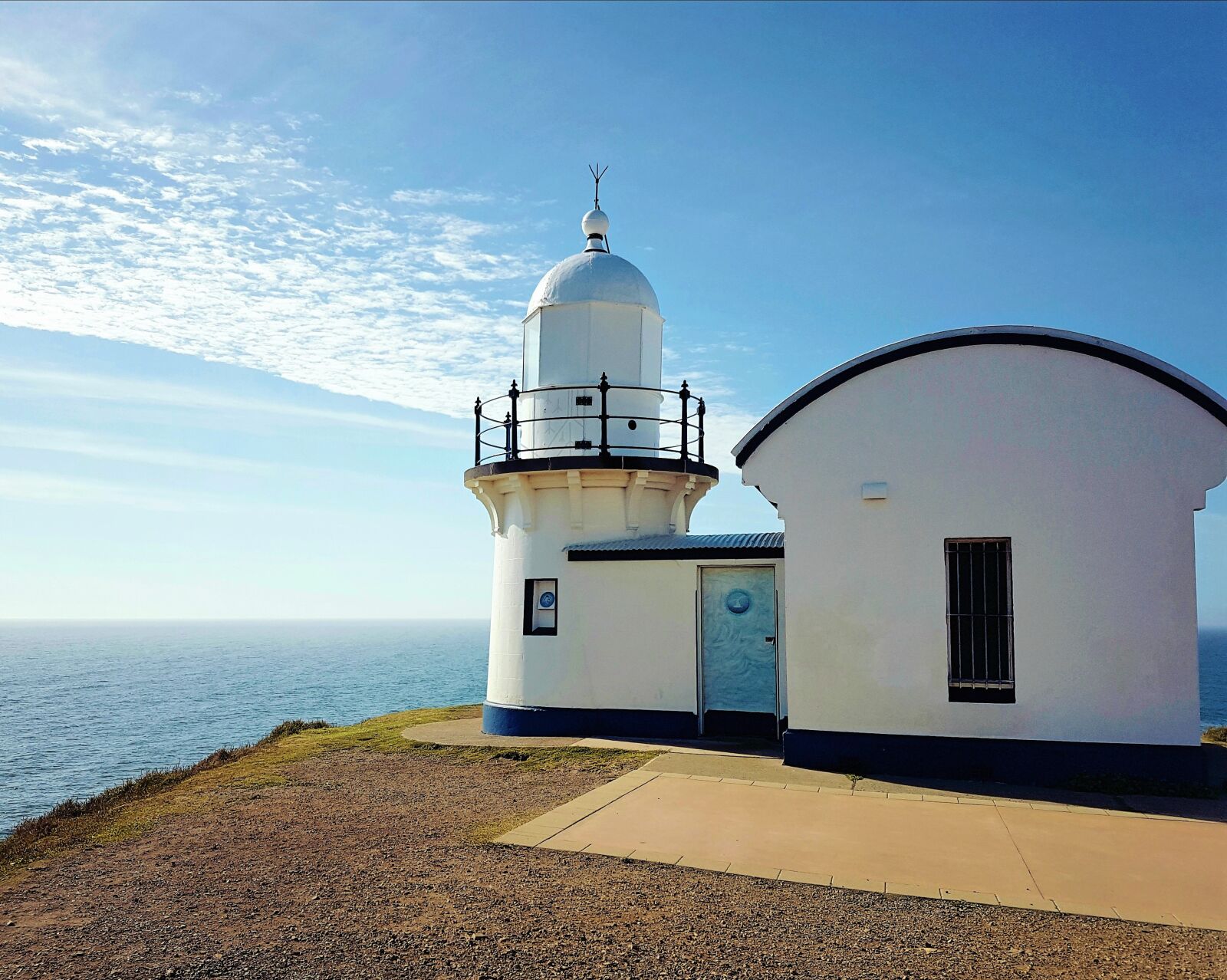Samsung SM-G930F sample photo. Lighthouse, background, landscape photography