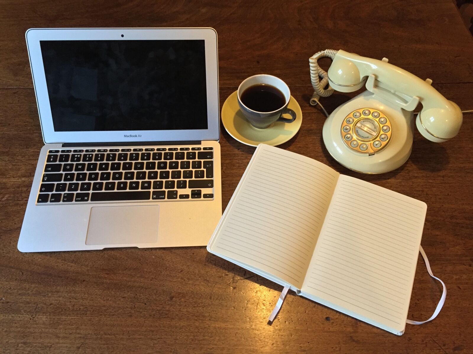 Apple iPhone 6 sample photo. Laptop, old telephone, phone photography