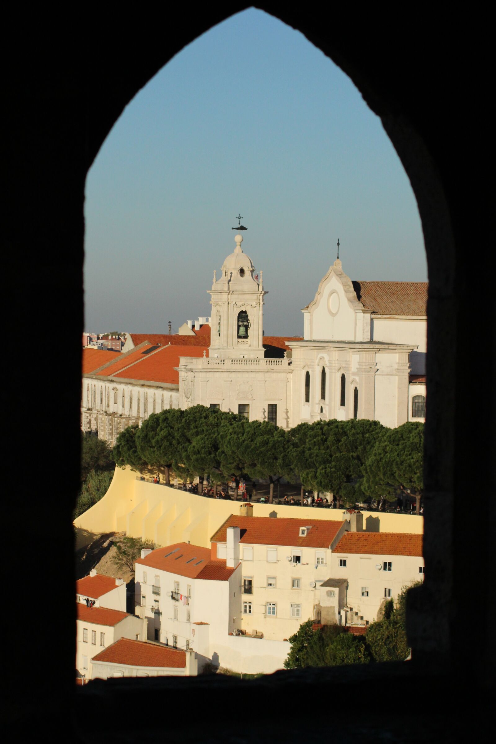 Canon EOS 600D (Rebel EOS T3i / EOS Kiss X5) sample photo. Lisbon, portugal, castle photography