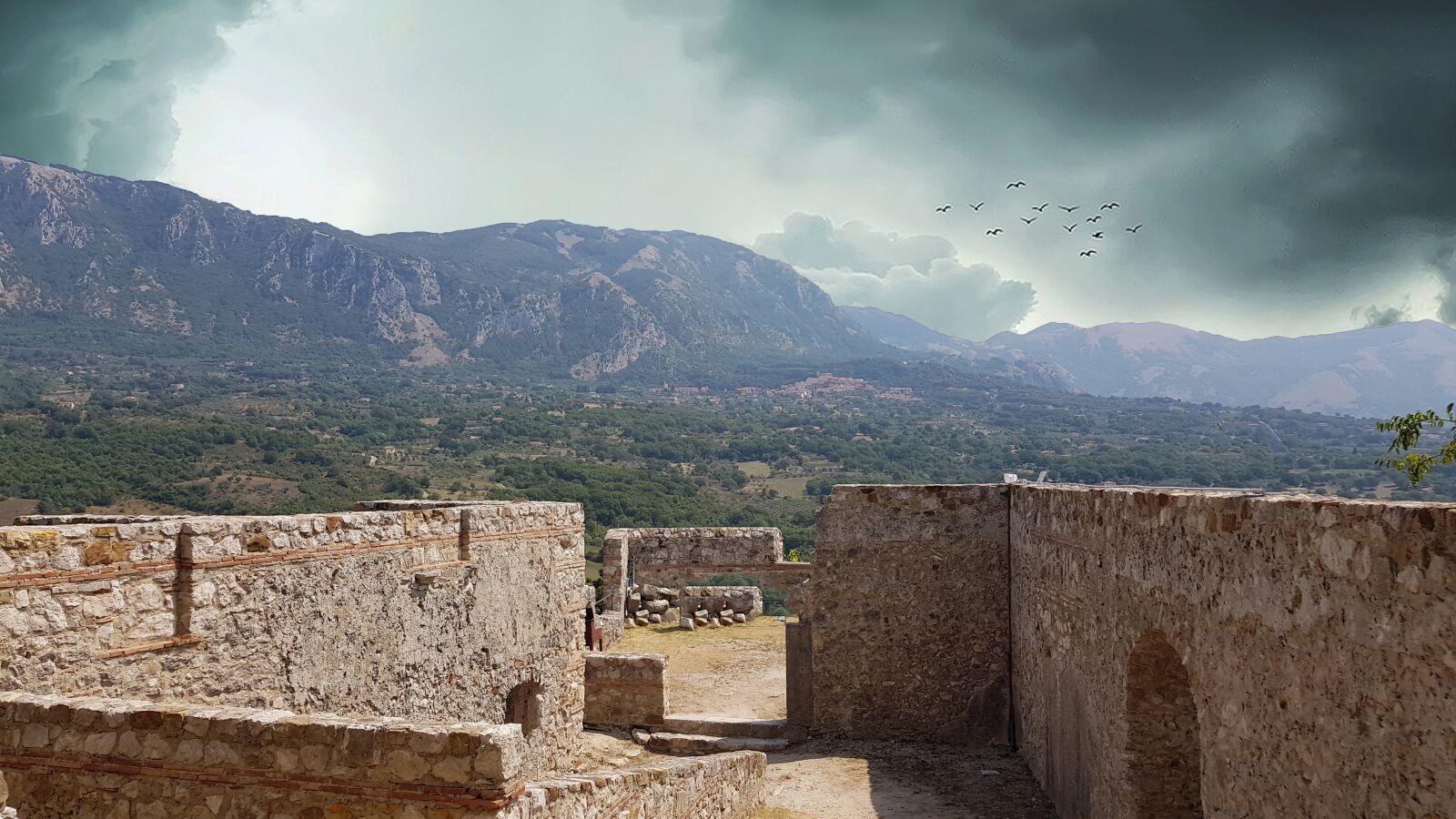 Samsung Galaxy S8+ sample photo. Panonara, castle, fortress photography
