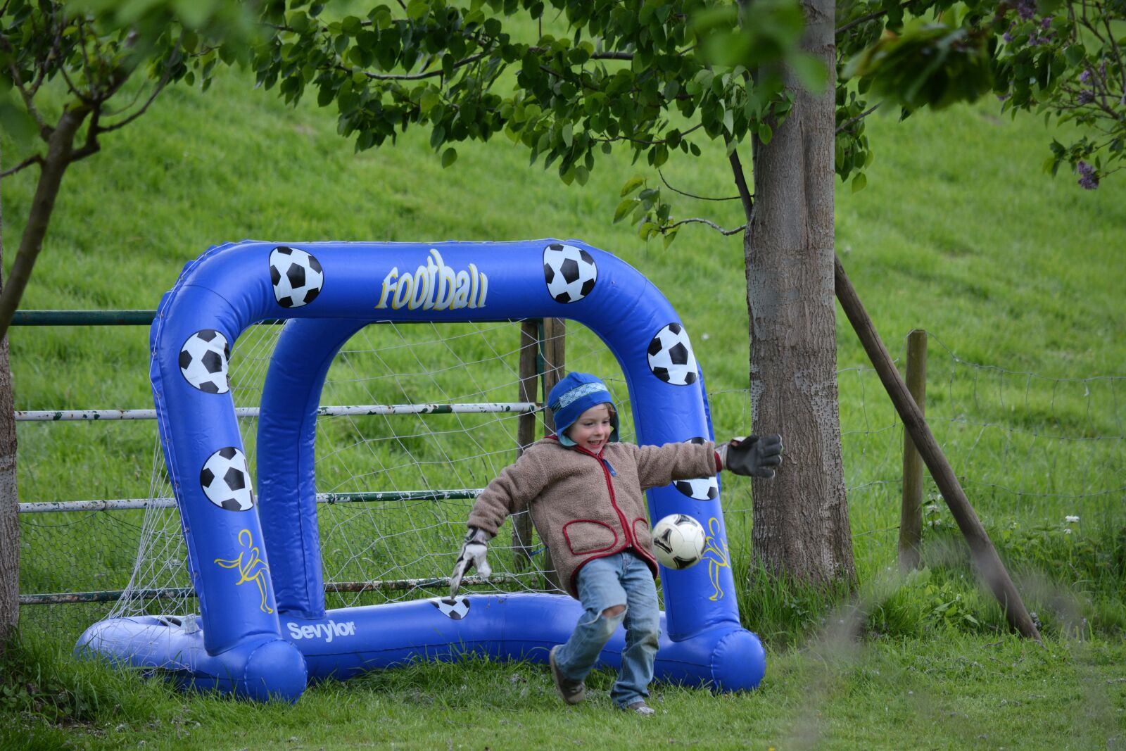 Nikon D7100 sample photo. Football, child, play photography