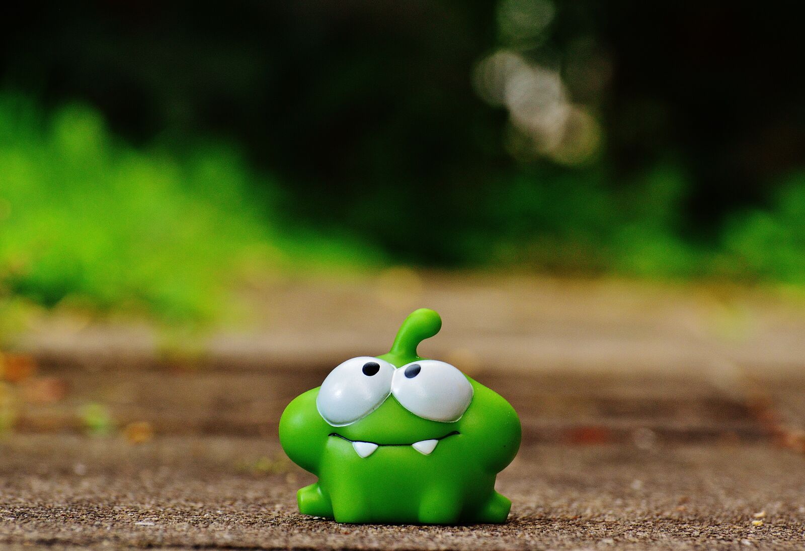 Nikon D3200 sample photo. Cut the rope, figure photography
