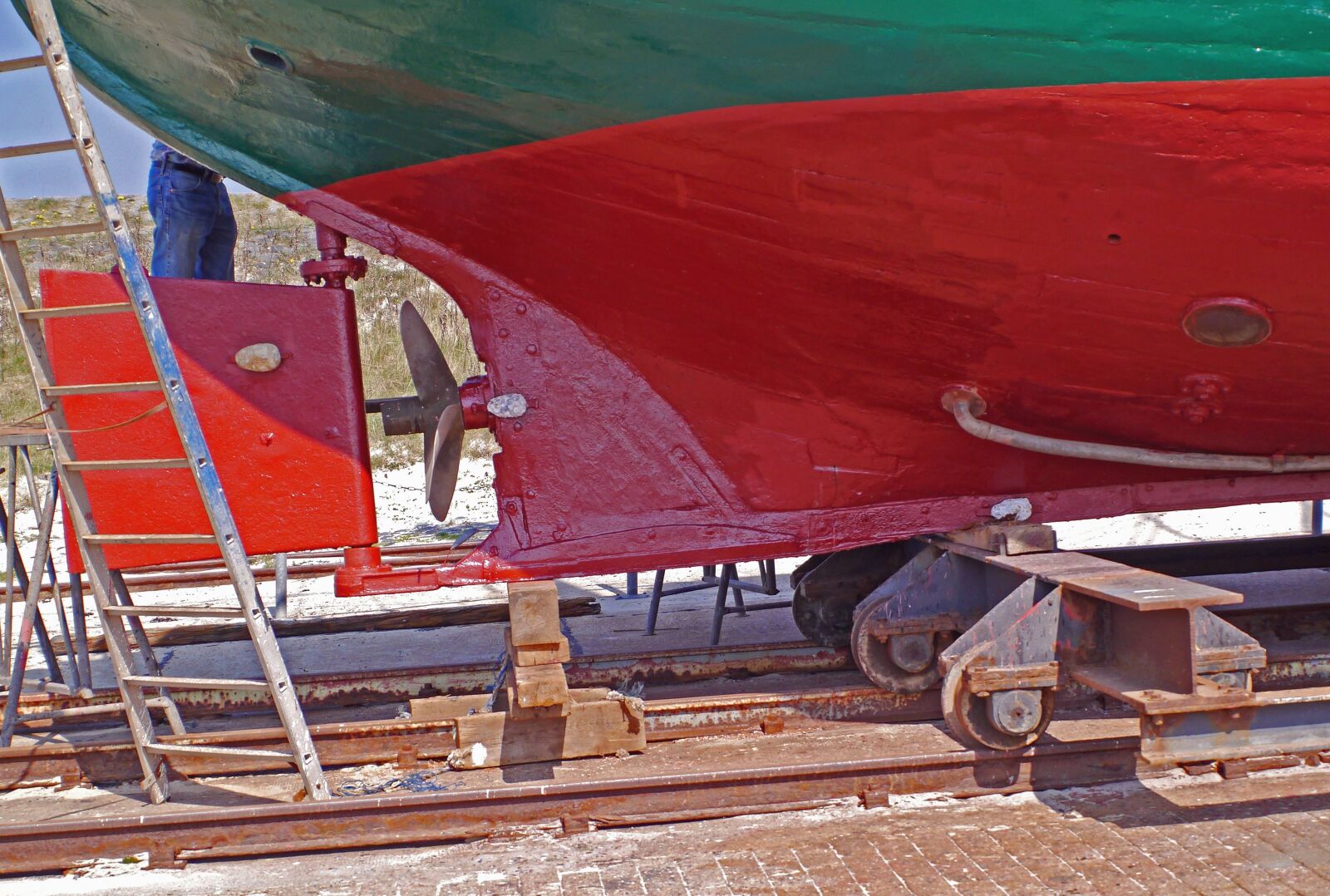 Panasonic Lumix DMC-GX1 sample photo. Ship, propeller, water, transport photography