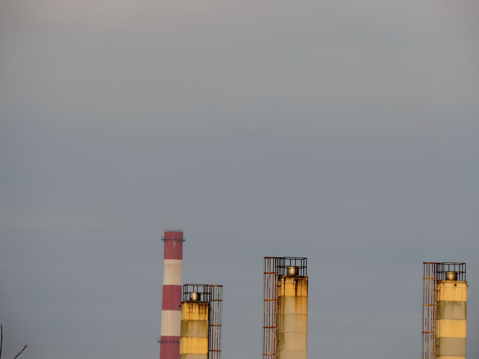 Nikon Coolpix P520 sample photo. Factory, industrial, pollution, tower photography
