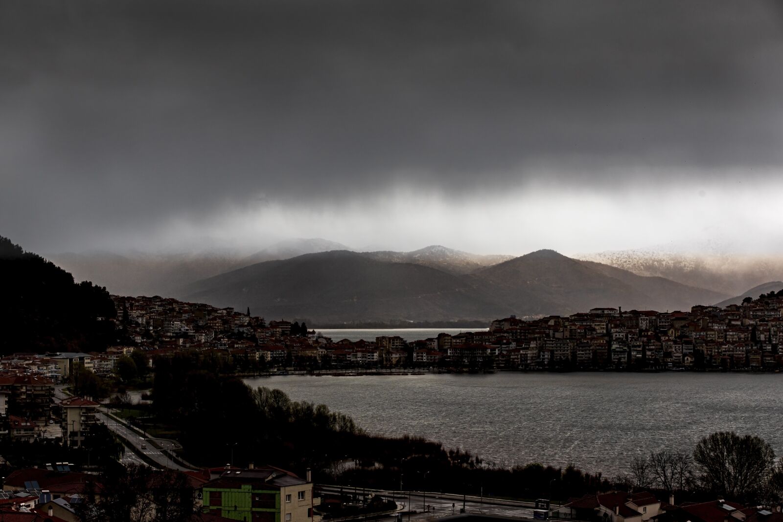 Tamron SP 24-70mm F2.8 Di VC USD sample photo. Kastoria, dark, mood photography