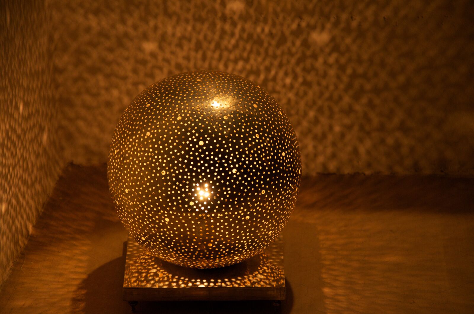 Nikon D5100 sample photo. Light, morocco, lamp photography