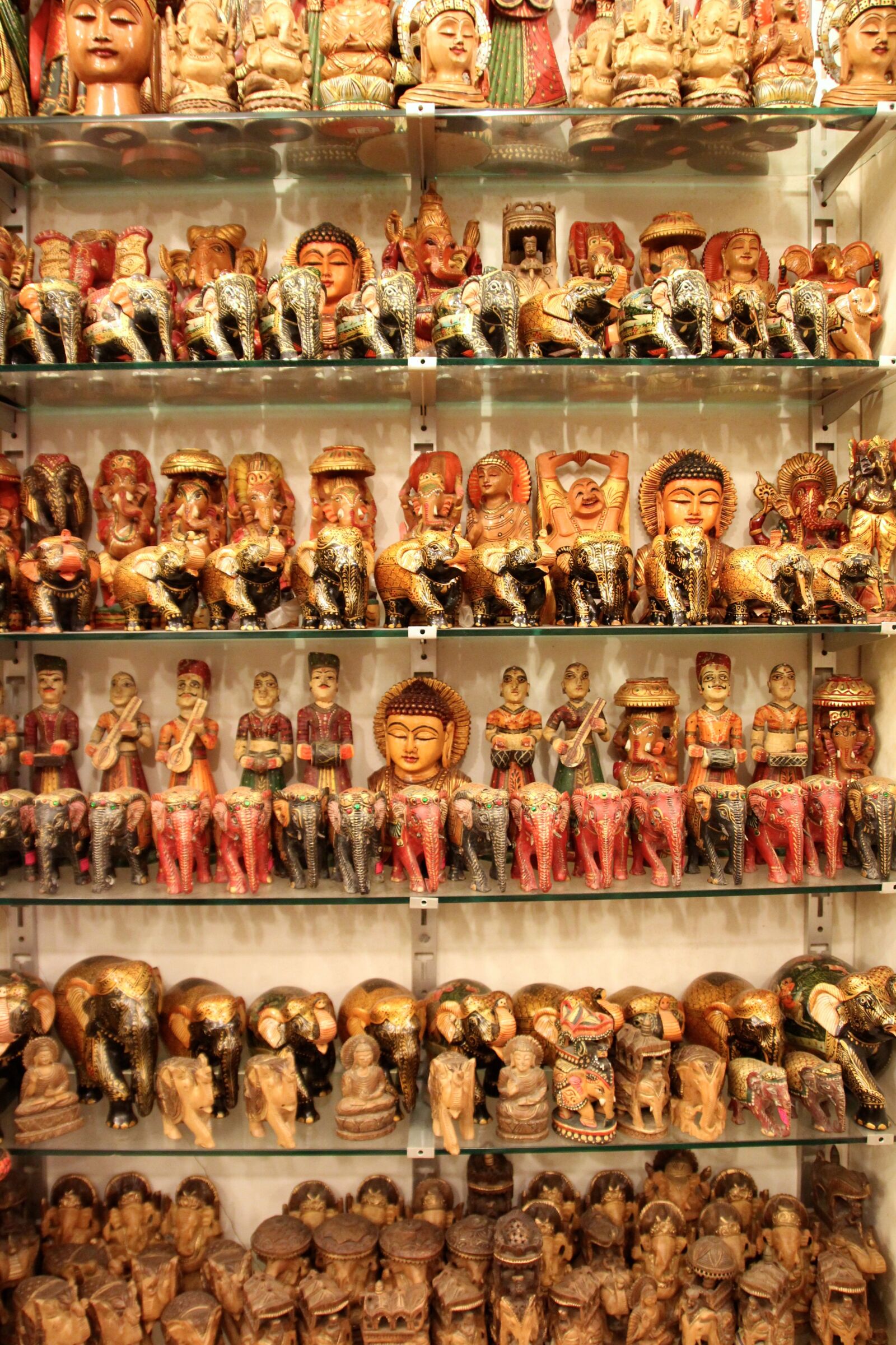 Canon EOS 600D (Rebel EOS T3i / EOS Kiss X5) sample photo. India, figures, hinduism photography