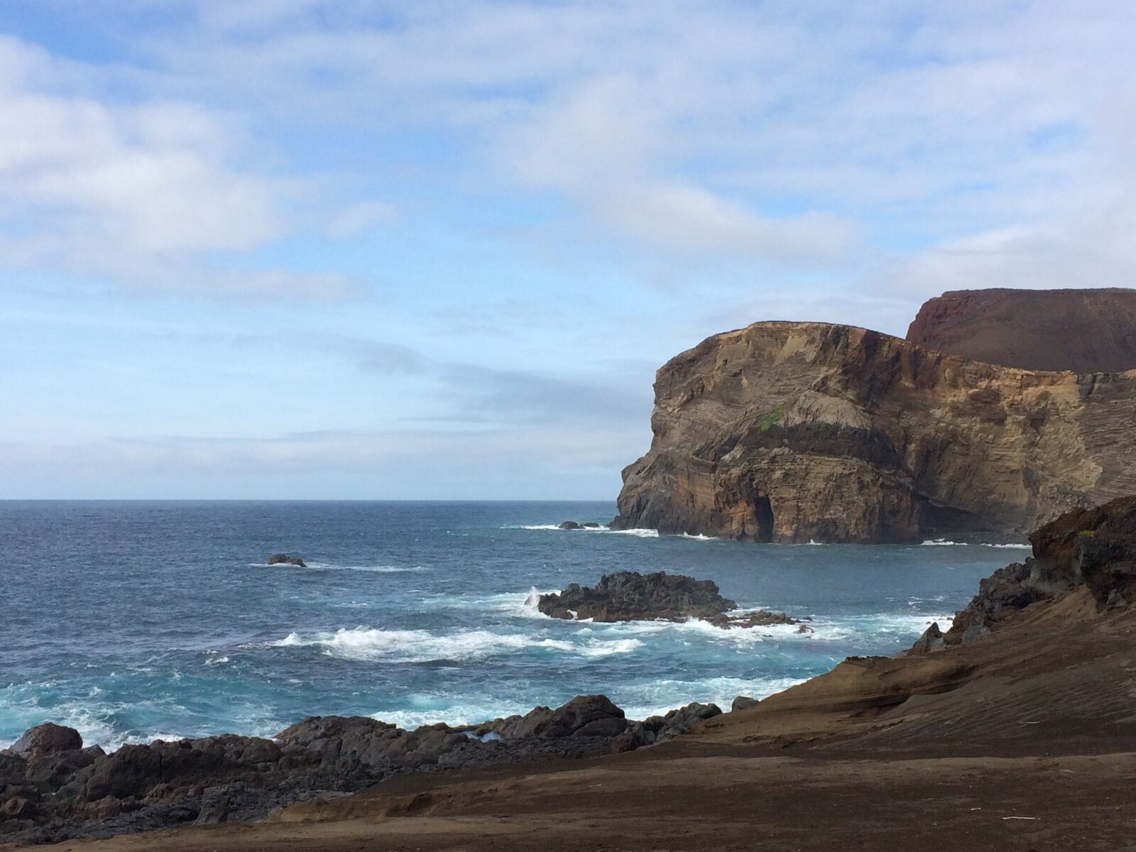 iPhone 5s back camera 4.15mm f/2.2 sample photo. Coast, landscape, rock photography