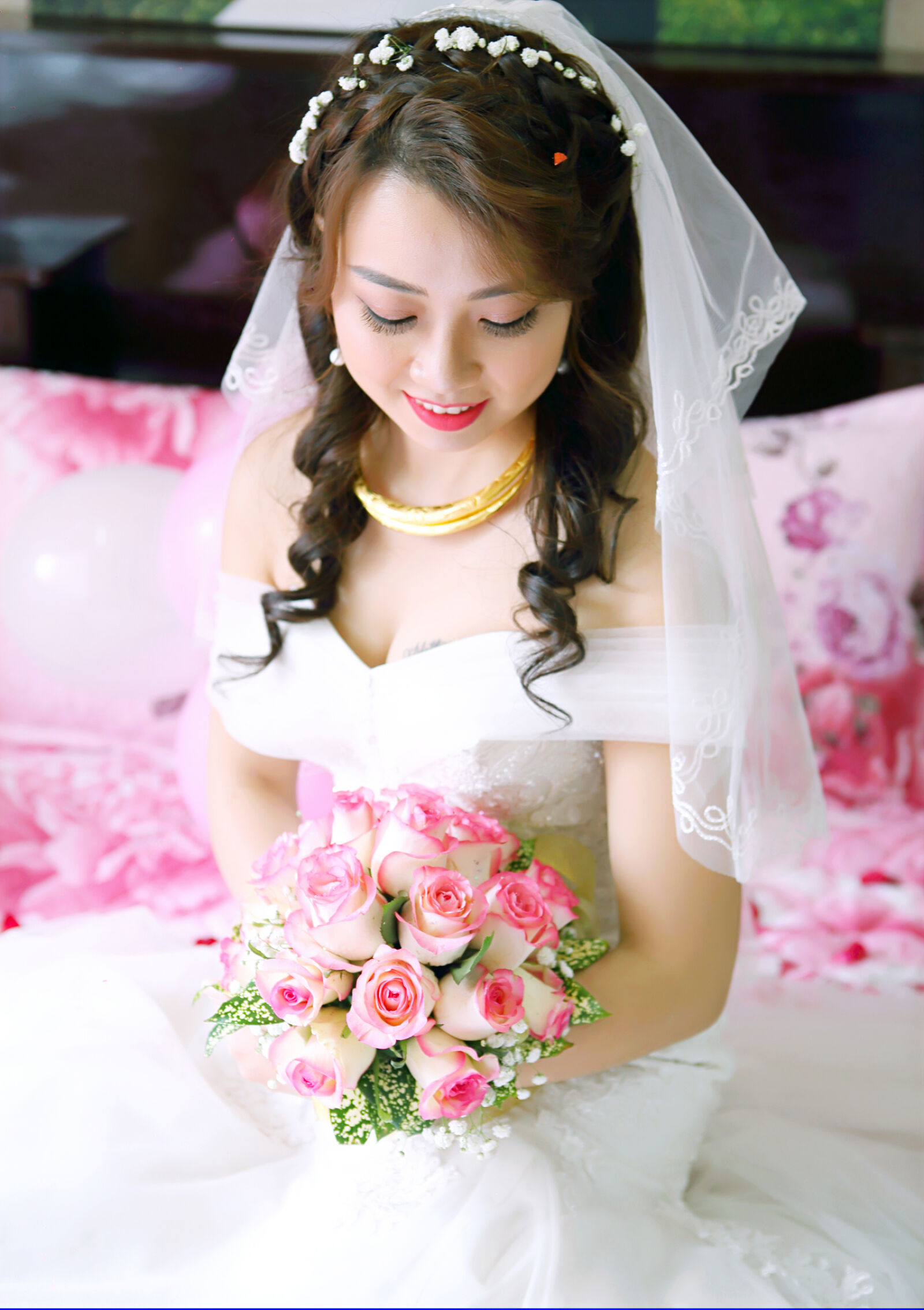 Canon EOS 6D sample photo. Woman, wearing, white, wedding photography