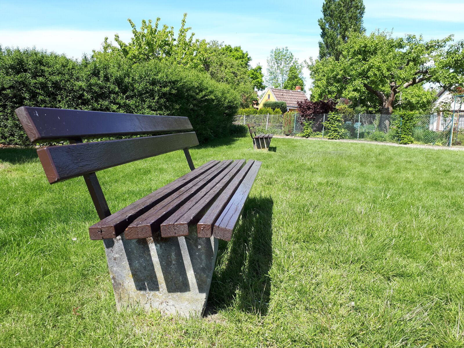 Samsung Galaxy A5(2017) sample photo. Garden bench, garden bench photography