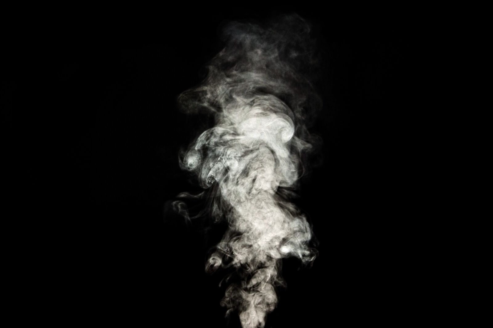 Nikon D90 sample photo. Smoke, steam, toxic photography