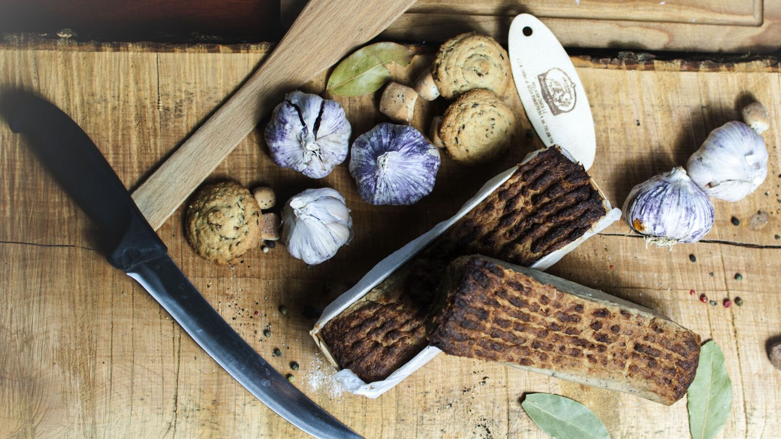 Nikon D90 sample photo. Traditional meat, smoked, food photography
