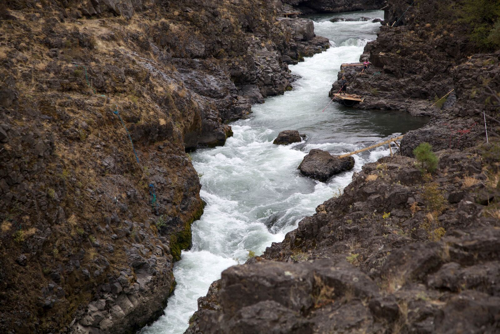 Canon EOS 5D Mark II sample photo. Rushing, waters, klickitat, river photography