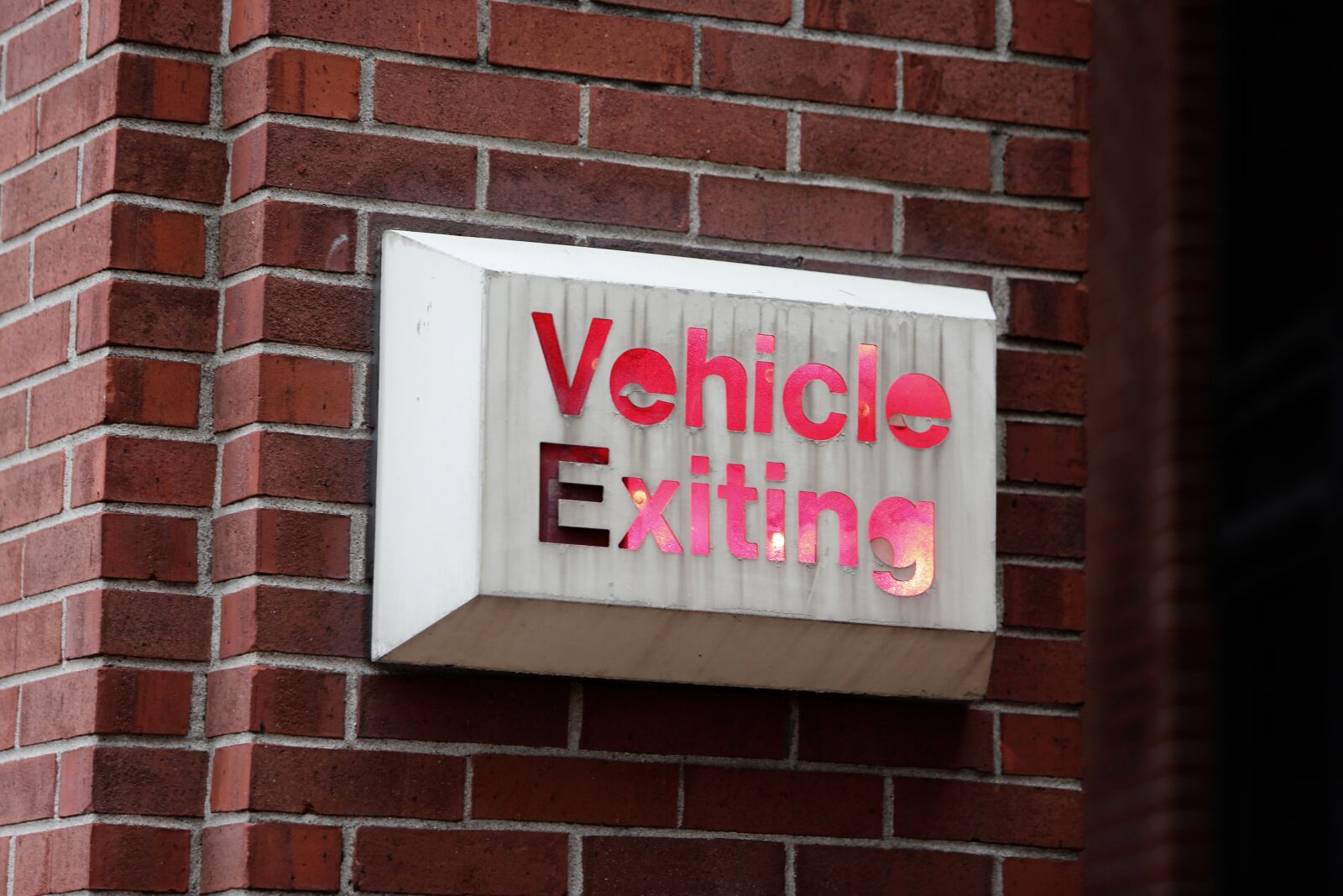 Canon EF 70-200mm F2.8L IS USM sample photo. Sign, red, bricks photography
