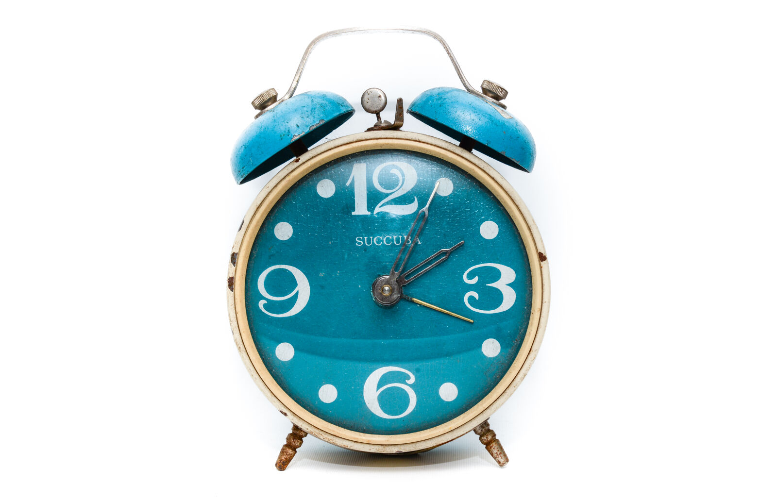 Nikon D610 + Nikon AF Micro-Nikkor 60mm F2.8D sample photo. Alarm, alarm, clock, analog photography