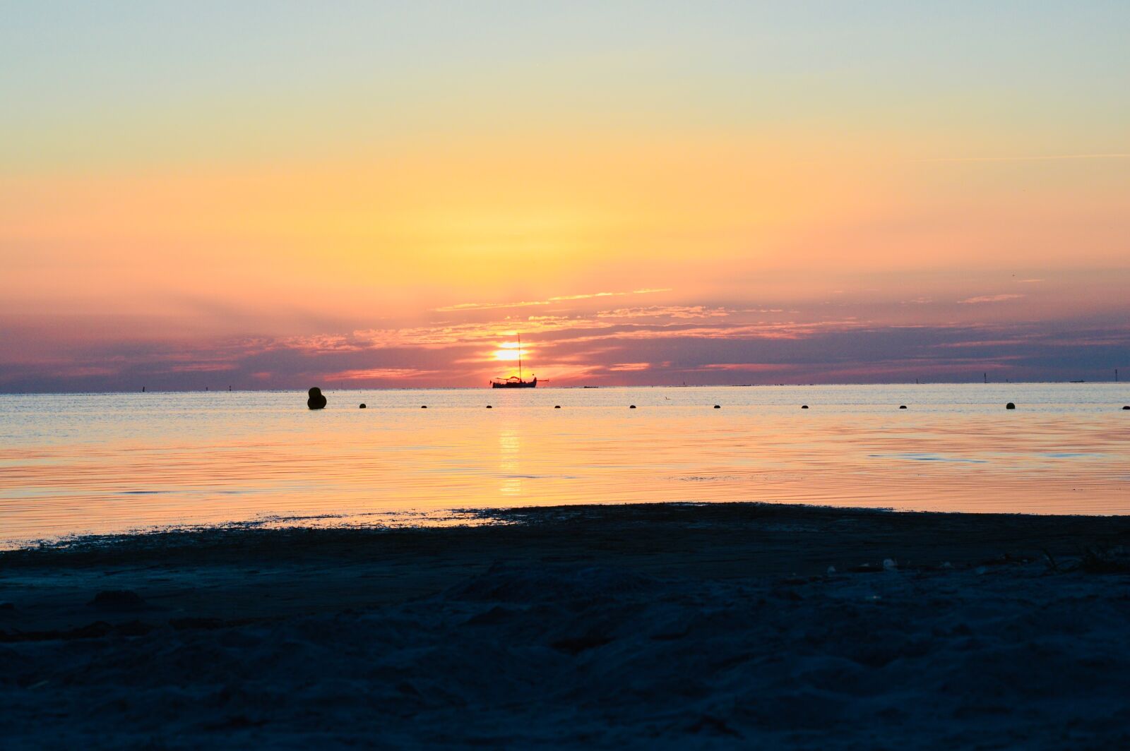 Nikon D3200 sample photo. Water, sunset, dusk photography