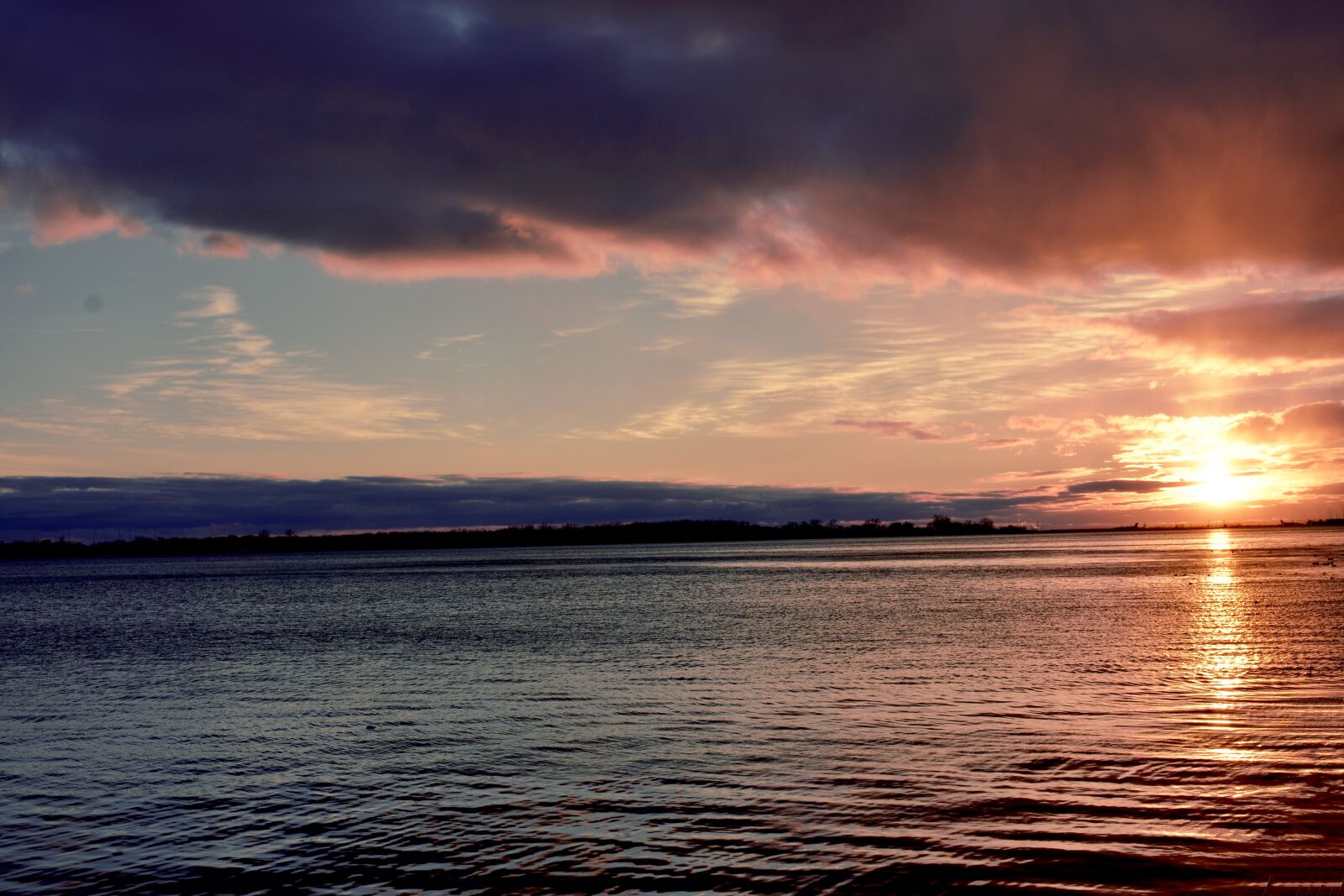 Nikon D3400 sample photo. Sunset, lake, sea photography