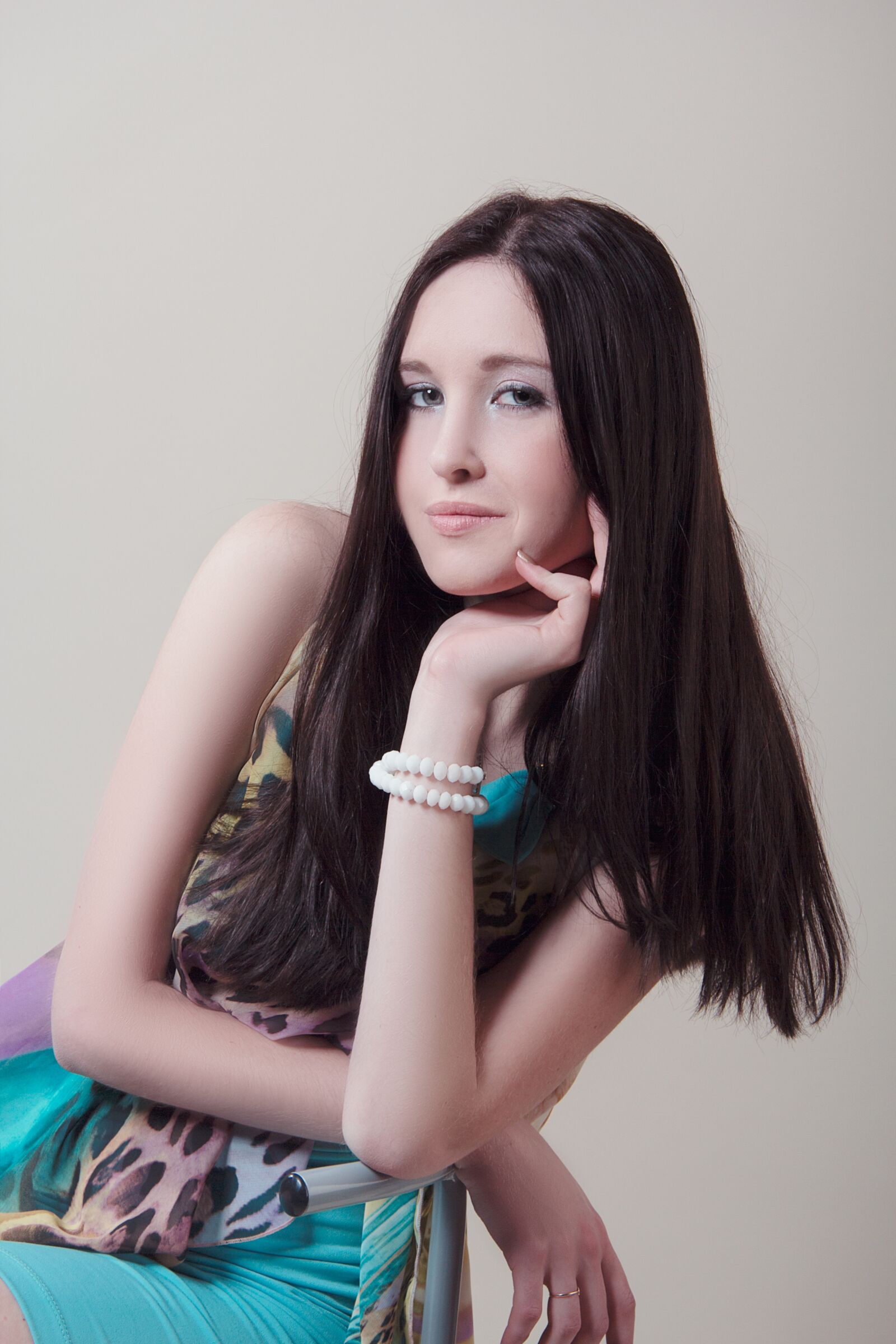 Canon EOS 60D sample photo. Dress, girl, woman photography